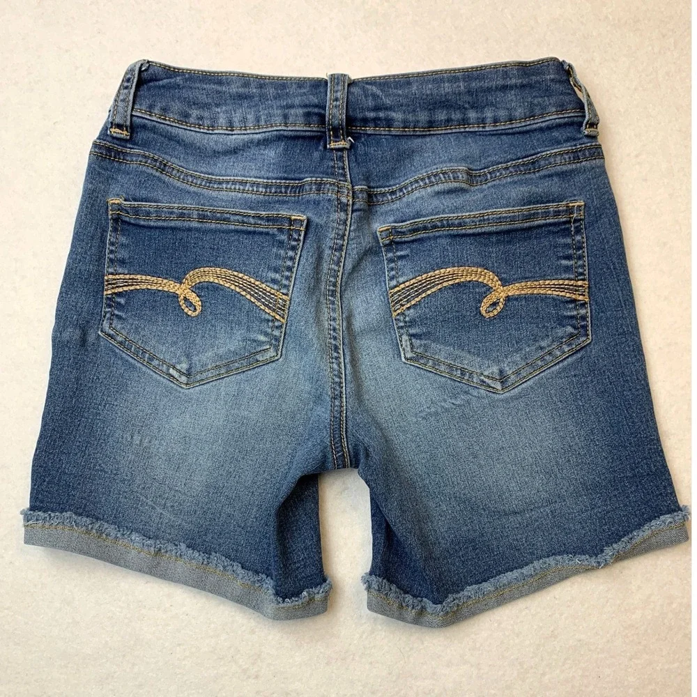 Justice Girls‎ Denim Shorts Medium Wash Raw Hem Size 12S Stretch Blue Jeans